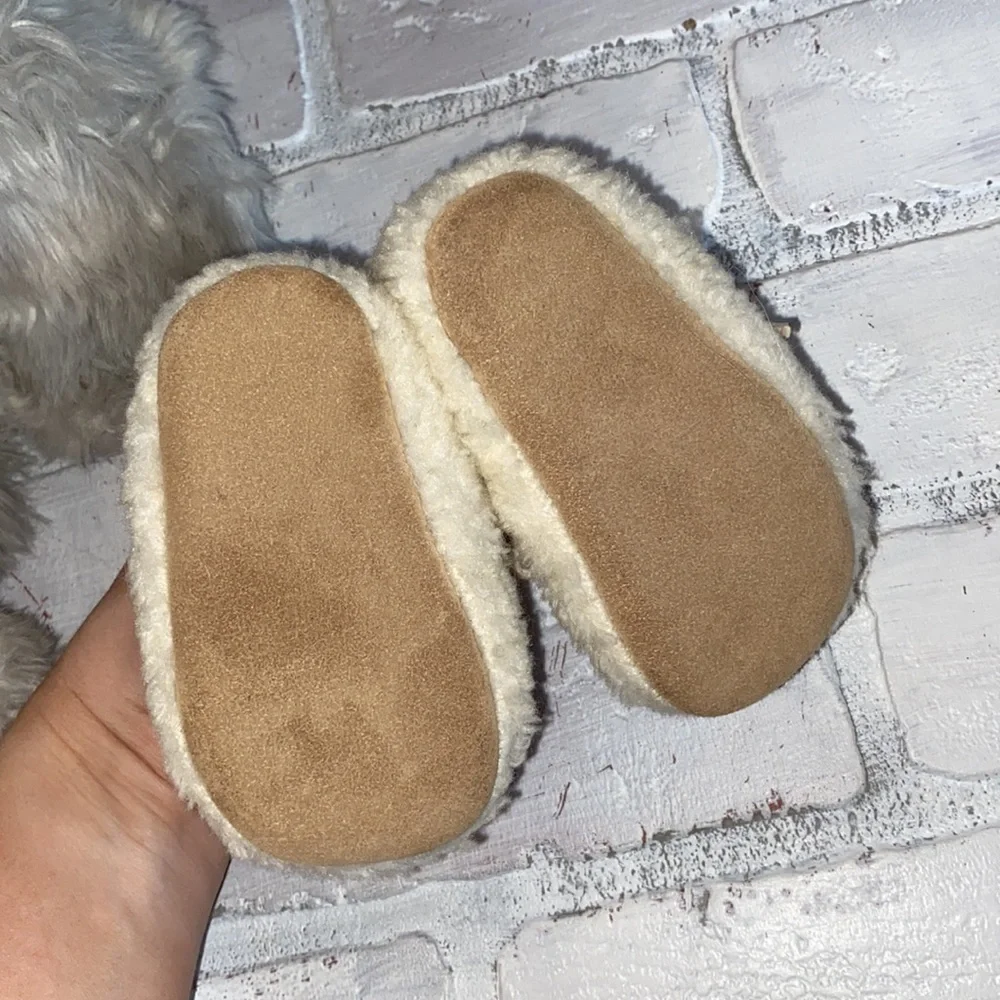 Baby Zara Mini Sherpa lace up shoes & gray fur boots bundle!!